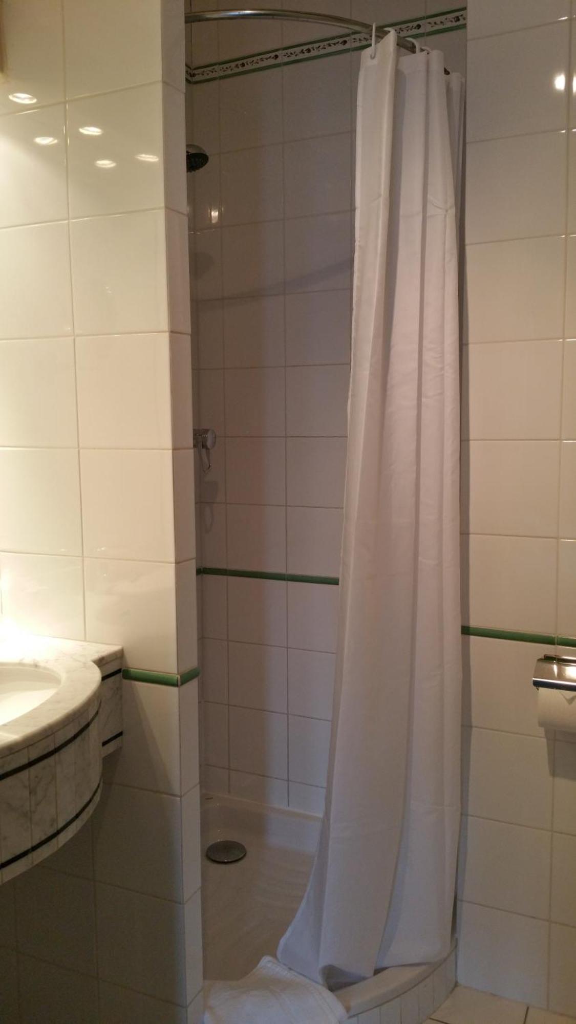 Des Ecrivains 3* Parigi